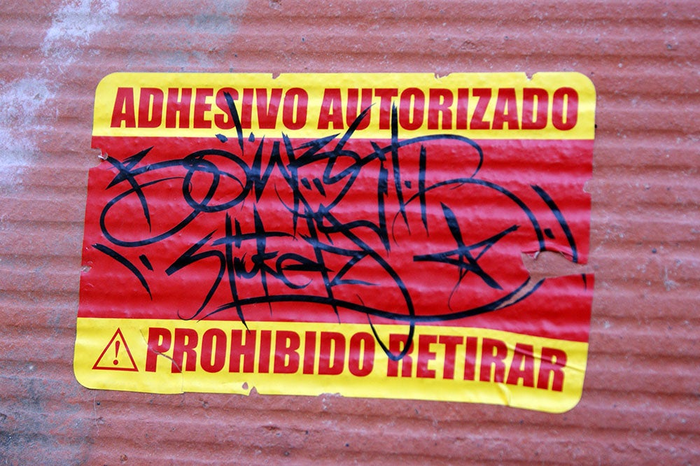 Adhesivo autorizado